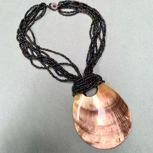 Elegant Multicolor Beaded Necklace